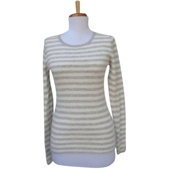 OLD NAVY100% Cashmere Crewneck Sweater Size S - Picture 1 of 9